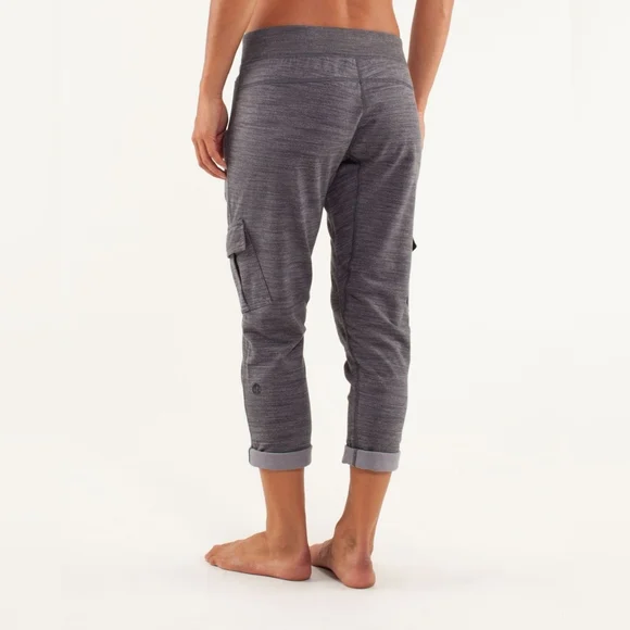 Lululemon Carry & Go Cargos - Picture 2 of 6